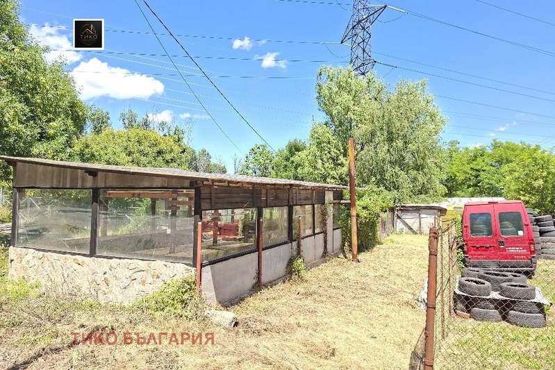 Plot in Sofiya, Trebich