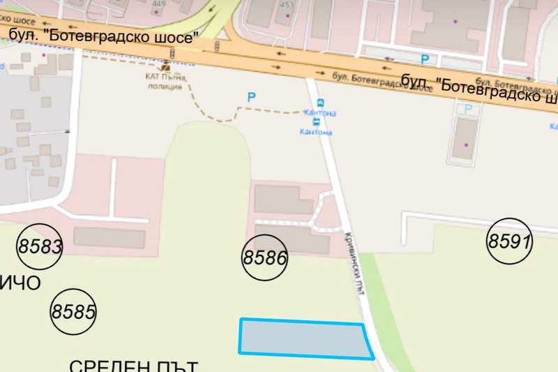 Парцел в София, Враждебна