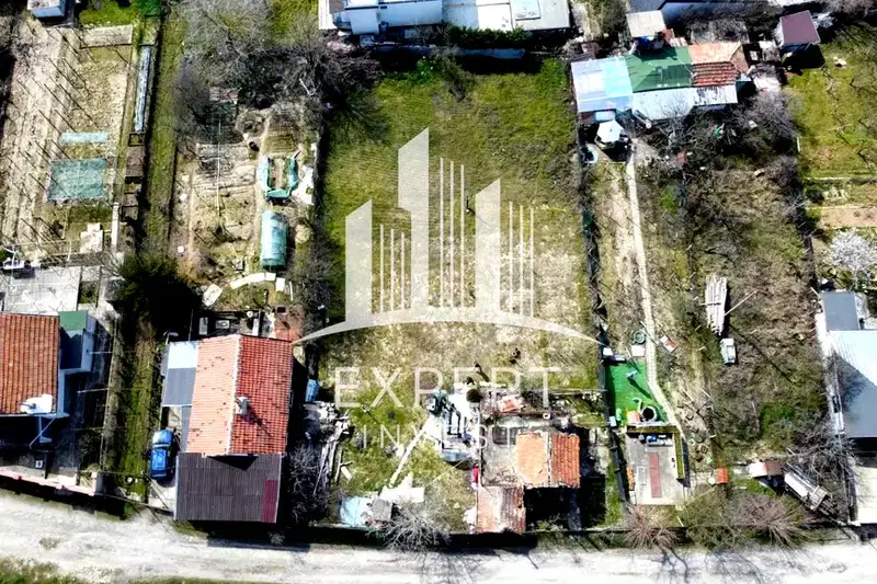 Парцел във Варна, м-т Боровец - север