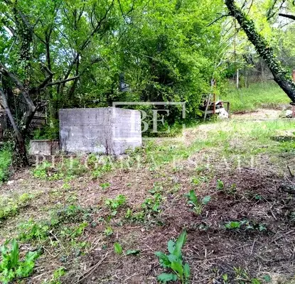 Снимка 2 — Парцел във Варна, м-т Боровец - юг