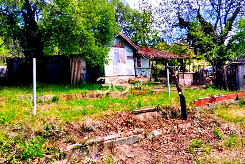 Парцел във Варна, м-т Боровец - юг