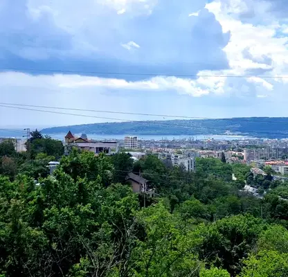 Снимка 2 — Парцел във Варна, м-т Пчелина