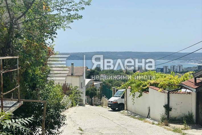 Парцел във Варна, Свети Никола