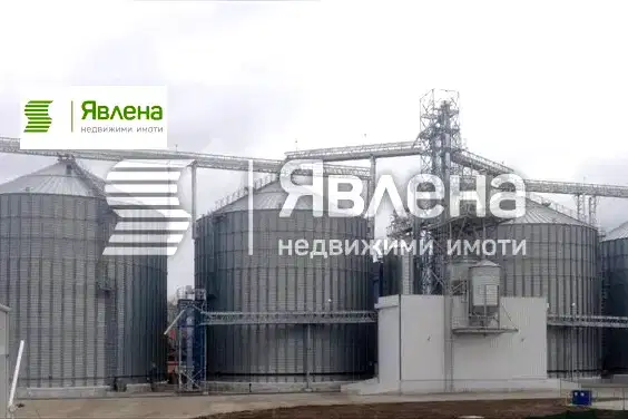 Промишлена сграда в Шумен, Нови пазар