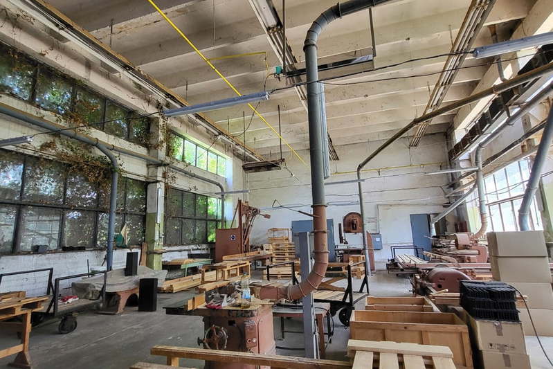 Industrial Building in Pazardjik, Promishlena Zona