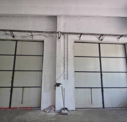 Photo 2 — Industrial Building in Pernik, Iztok