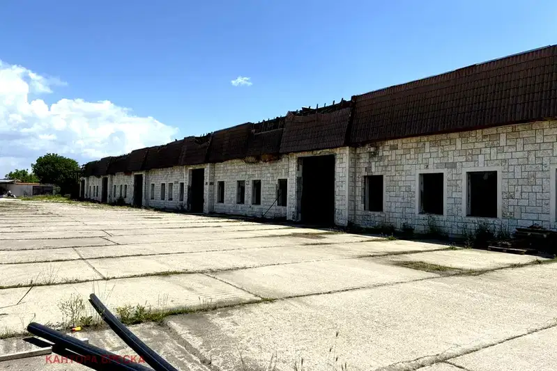 Industrial Building in Oblast Plovdiv, Ioakim Gruevo