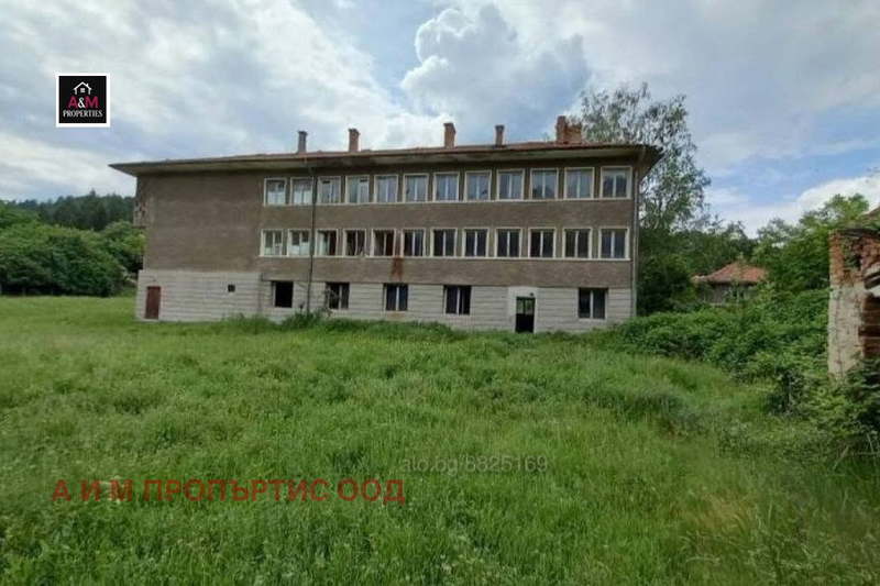 Industrial Building in Oblast Kyustendil, Rashka Grashtica