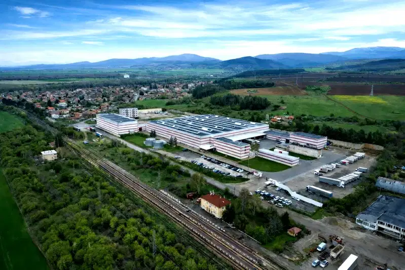 Industrial Building in област София, Stolnik
