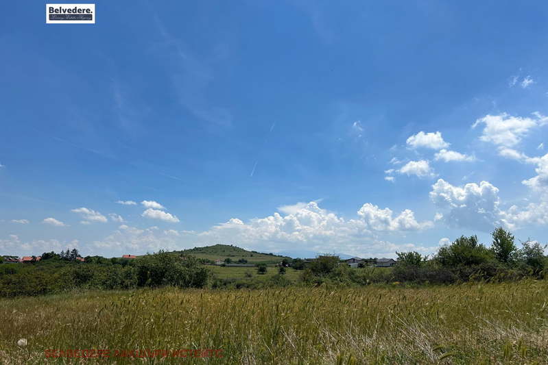 Agricultural Land in област София, Herakovo
