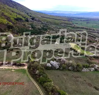Photo 2 — Agricultural Land in област София, Kostenec