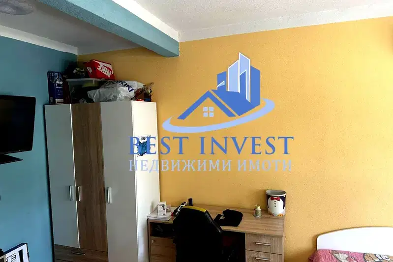 Етаж от къща в Благоев, Еленово 1