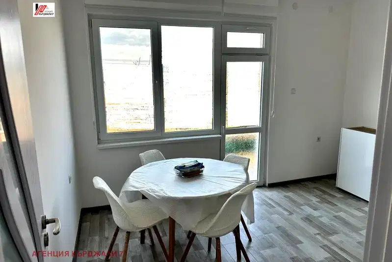 Floor of House in Kyrdjali, Studen Kladenec
