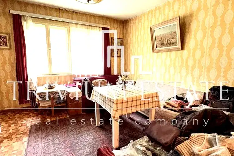 Етаж от къща в Пловдив, Кючук Париж