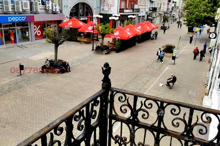 Етаж от къща в Русе, Център