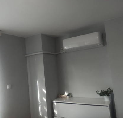 Снимка 2 — Трети етаж от къща с 2 стаи и тераса в с. Широко поле