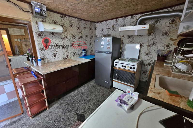 Етаж от къща в Шумен, Добруджански