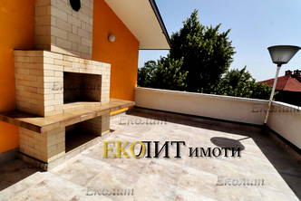 Етаж от къща в София, Симеоново