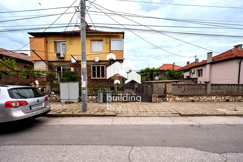 Floor of House in Oblast Plovdiv, Stamboliiski