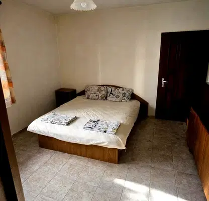 Photo 4 — Floor of House in Varna, Briz