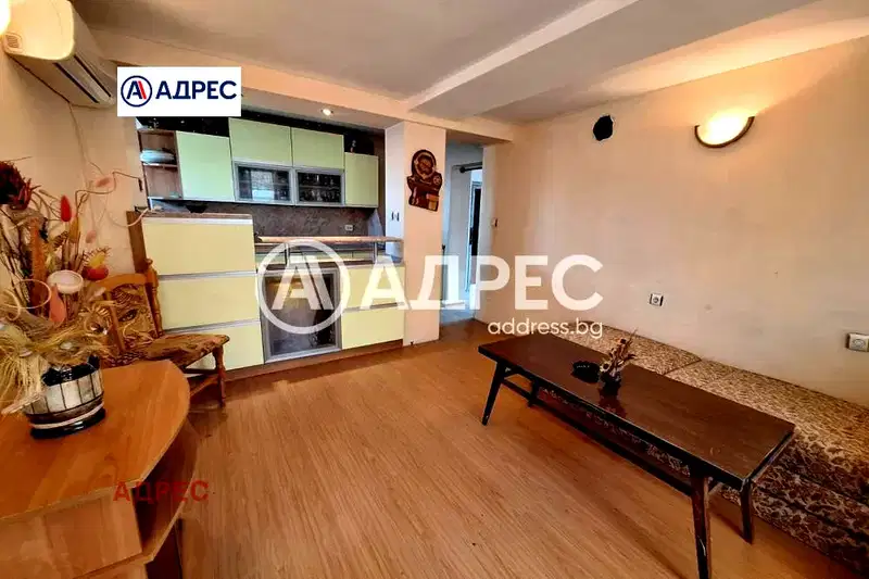 Къща във Варна, Аксаково