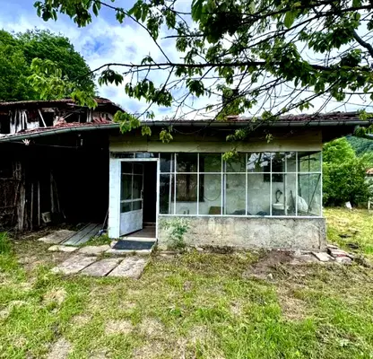 Photo 4 — House in Oblast Lovech, Aprilci