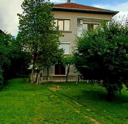 Photo 3 — House in област София, Bojurishte