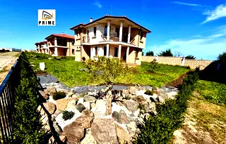 Къща в Бургас, Сарафово