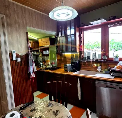 Photo 3 — House in Dobrich, Centyr