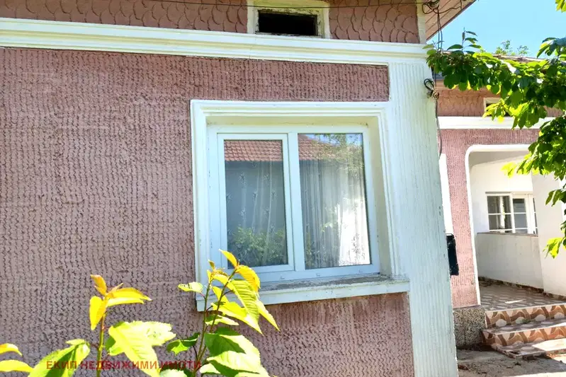 Къща в Добрич, Генерал Тошево