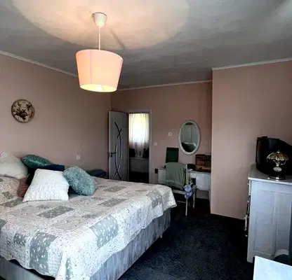 Photo 5 — House in област София, Godech
