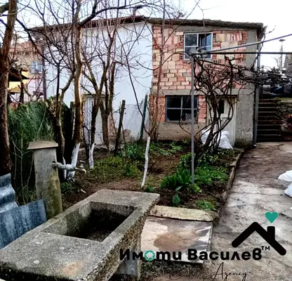 Photo 3 — House in област София, Kostinbrod