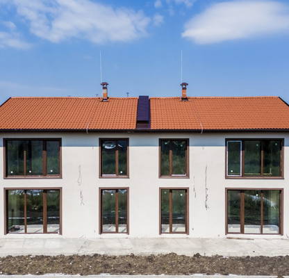 Photo 2 — House in област София, Kostinbrod