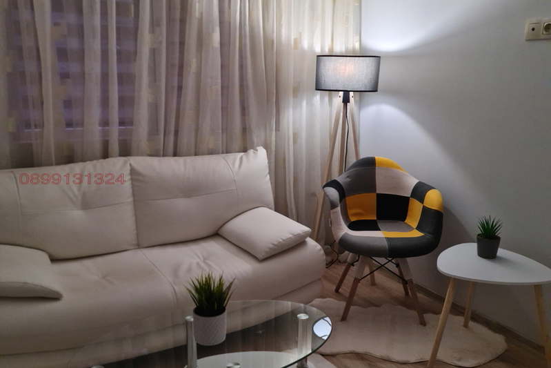 House in Lovech, Shirok Centyr