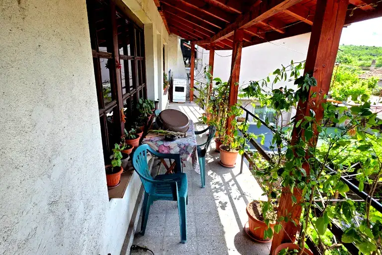 House in Novi Iskyr