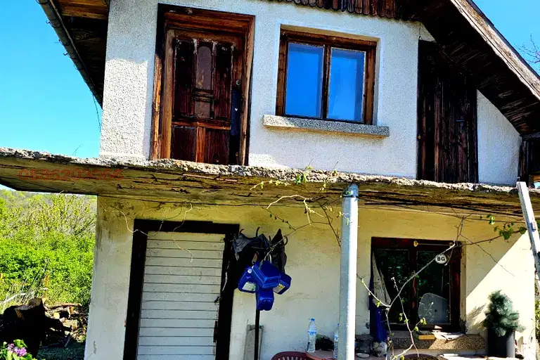 House in Pleven, Orleto