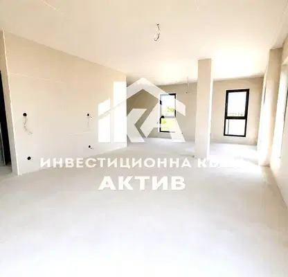 Photo 3 — House in Plovdiv, Komatevo