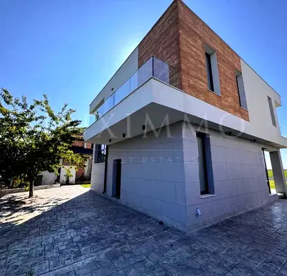 Photo 2 — House in Oblast Burgas, Pomorie