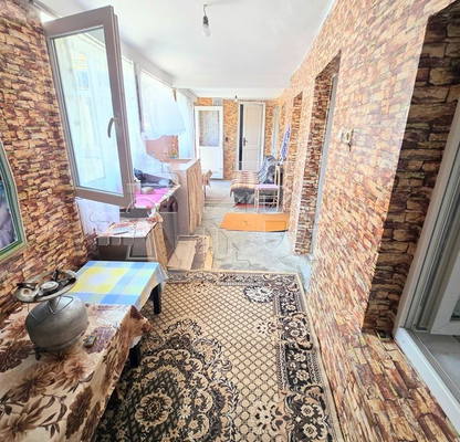 Photo 5 — Brick house with 7 rooms and panoramic view in Provadia