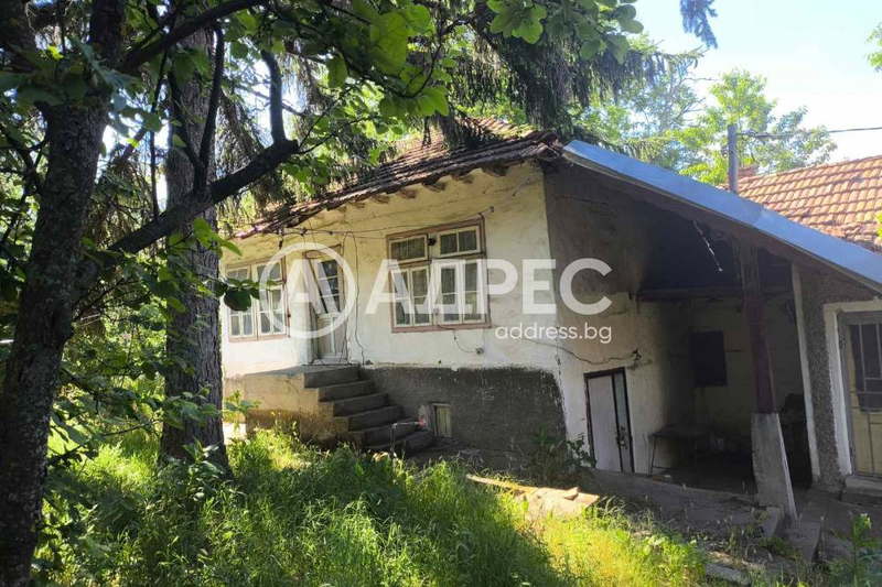 House in Раз, Житница
