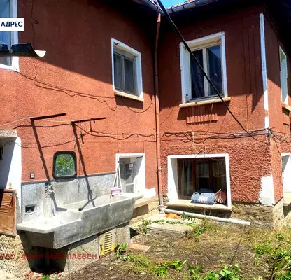 Photo 2 — House in Oblast Vraca, Roman