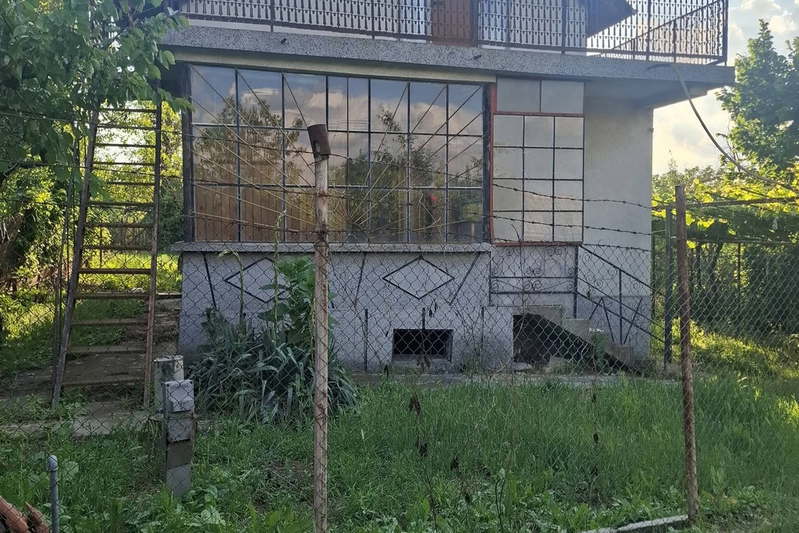 House in Ruse, Dolapite