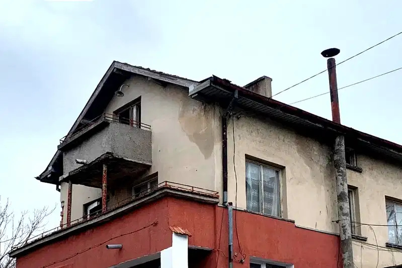 Къща в София, с. Алдомировци