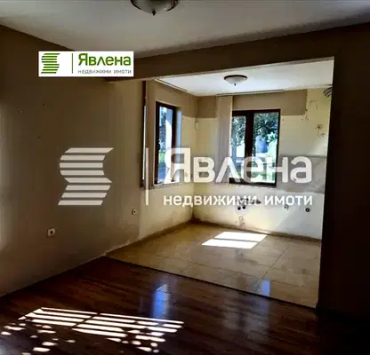 Снимка 4 — Къща в Бургас, с. Александрово