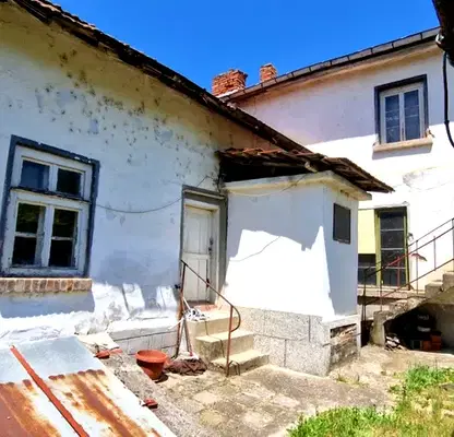 Снимка 3 — Къща в Плевен, с. Божурица