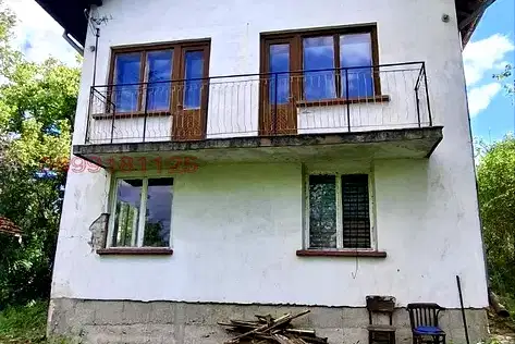Къща в Перник, с. Борнарево