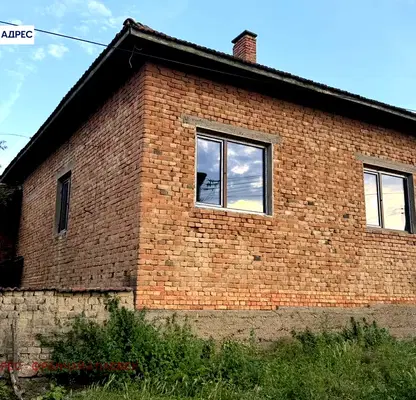 Photo 2 — House in Oblast Pleven, Brest