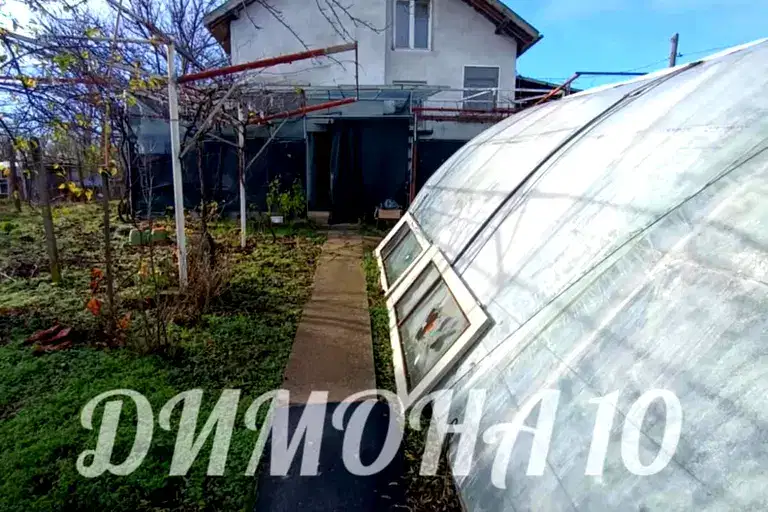 House in Oblast Ruse, Chervena Voda
