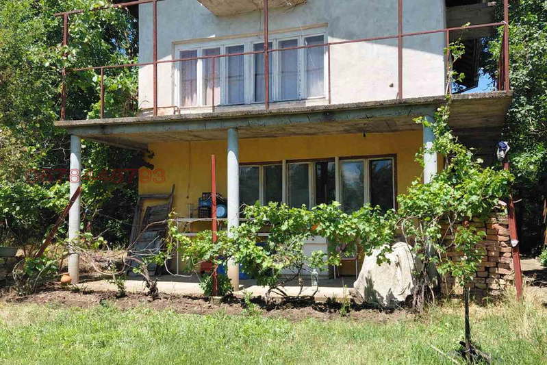 House in Oblast Ruse, Chervena Voda
