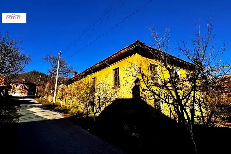 Къща в Габрово, с. Дамяново